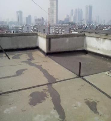 前锋漏水维修 楼顶漏水是什么原因，楼顶漏水维修方法是什么?