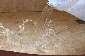 前锋漏水维修 免砸砖防水材料该如何施工